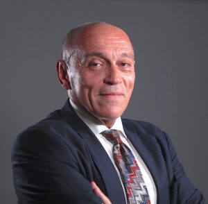 Giorgio Sbaraglia Foto profilo di Giorgio Sbaraglia, Coordinatore scientifico dei Master “Cybersecurity e Data Protection” di Sole 24 Ore Business School